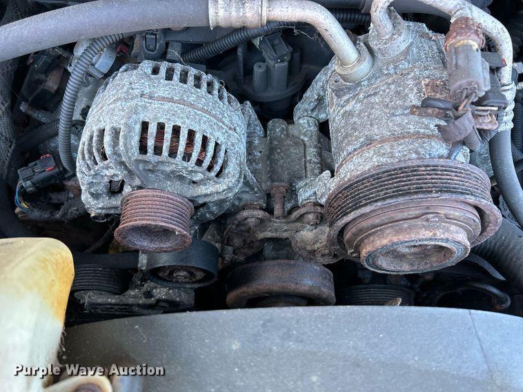 image for item NQ9818 2004 Dodge Ram 1500  Quad Cab pickup truck