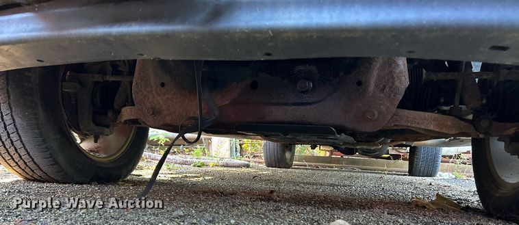 image for item NQ9818 2004 Dodge Ram 1500  Quad Cab pickup truck