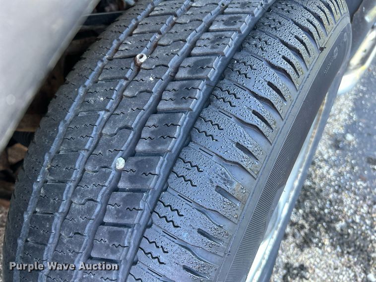 image for item NQ9818 2004 Dodge Ram 1500  Quad Cab pickup truck