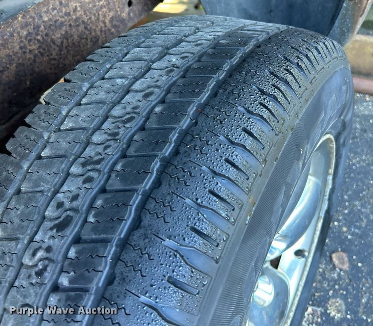 image for item NQ9818 2004 Dodge Ram 1500  Quad Cab pickup truck