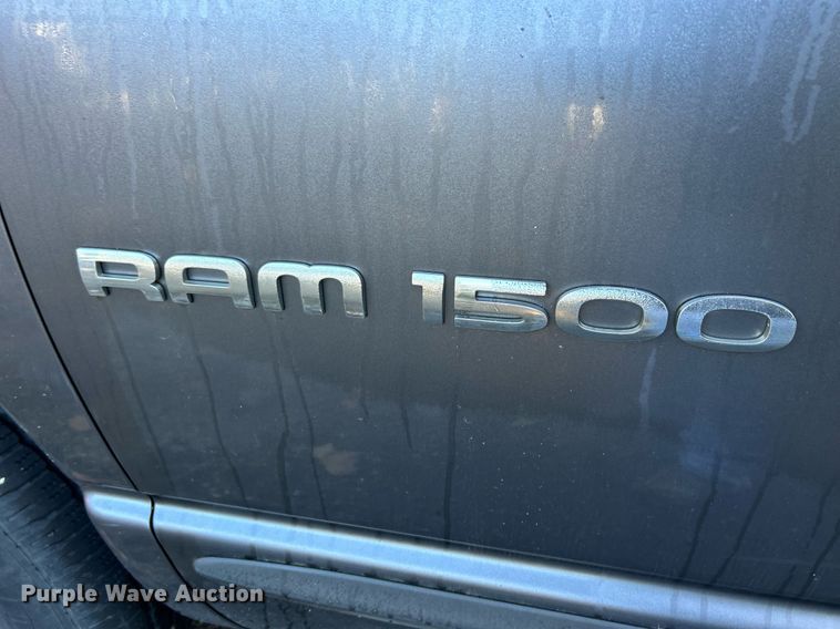 image for item NQ9818 2004 Dodge Ram 1500  Quad Cab pickup truck