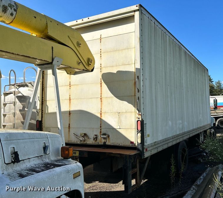 image for item NQ9831 2012 Hino 268  box truck