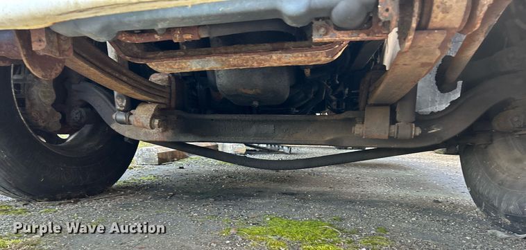 image for item NQ9831 2012 Hino 268  box truck