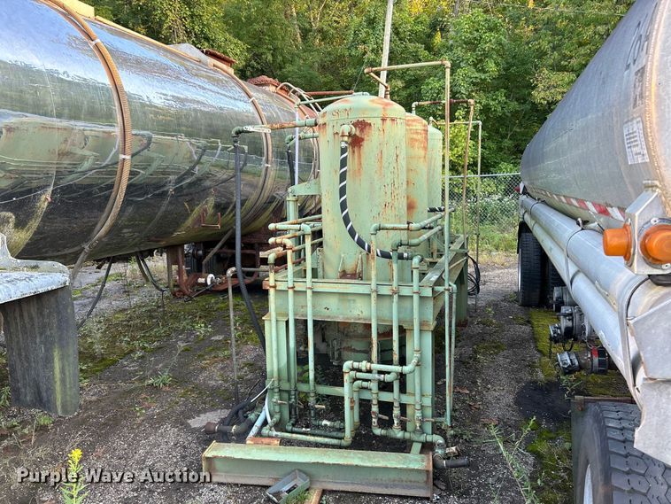 image for item NQ9833 Hydraulic oil separation system