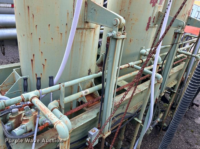 image for item NQ9833 Hydraulic oil separation system