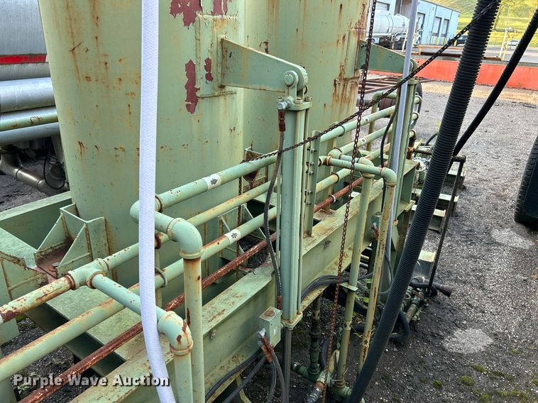 image for item NQ9833 Hydraulic oil separation system