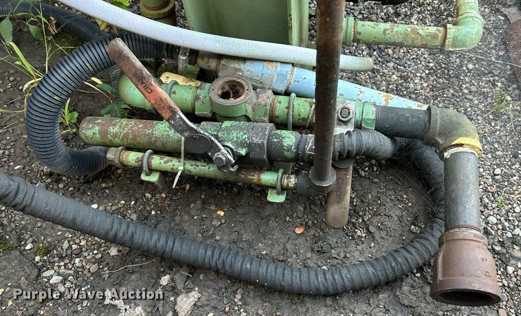 image for item NQ9833 Hydraulic oil separation system