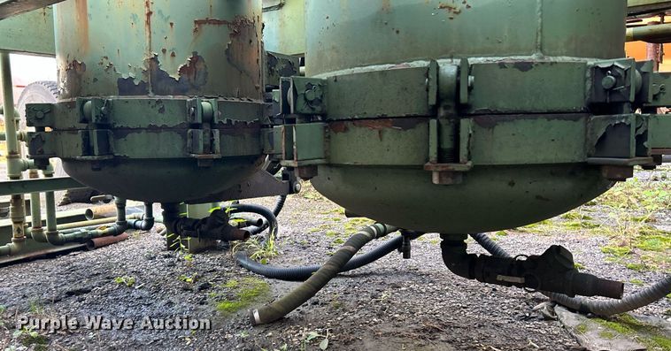 image for item NQ9833 Hydraulic oil separation system