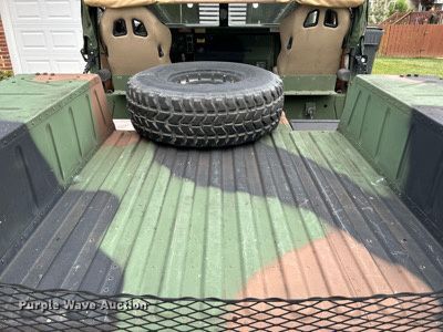 image for item NQ9851 1999 Am General M1097A2  HMMWV SUV