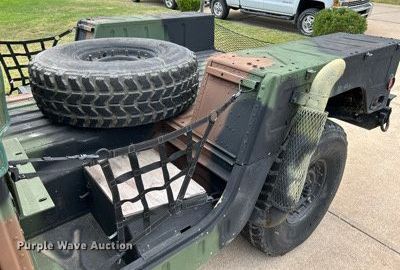 image for item NQ9851 1999 Am General M1097A2  HMMWV SUV