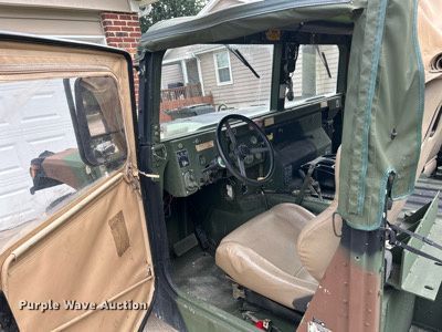 image for item NQ9851 1999 Am General M1097A2  HMMWV SUV