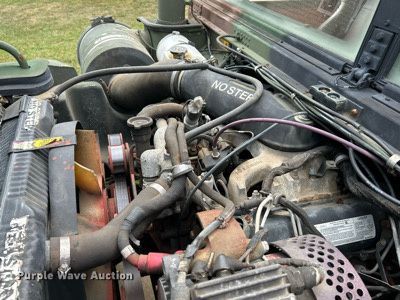 image for item NQ9851 1999 Am General M1097A2  HMMWV SUV