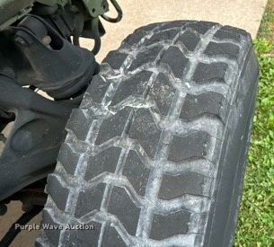 image for item NQ9851 1999 Am General M1097A2  HMMWV SUV