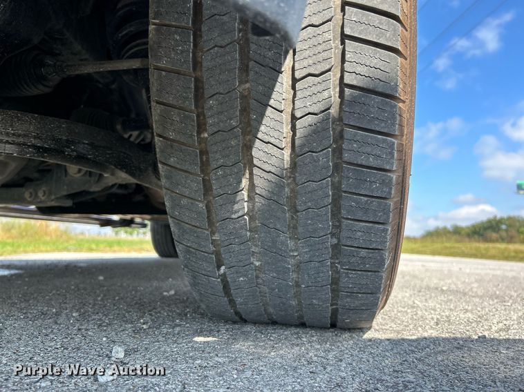 image for item NQ9864 2021 Dodge Ram 1500  Crew Cab pickup truck