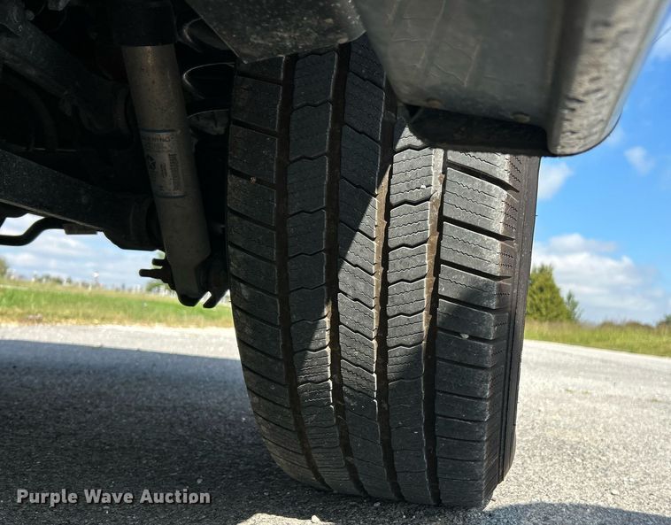 image for item NQ9864 2021 Dodge Ram 1500  Crew Cab pickup truck