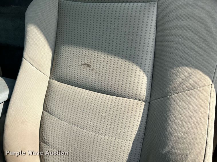 image for item NQ9871 2008 Ford F450 Super Duty XLT  flatbed truck