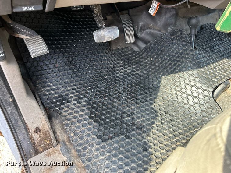 image for item NQ9871 2008 Ford F450 Super Duty XLT  flatbed truck