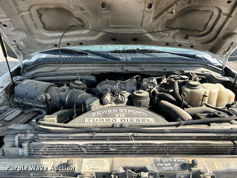 image for item NQ9871 2008 Ford F450 Super Duty XLT  flatbed truck