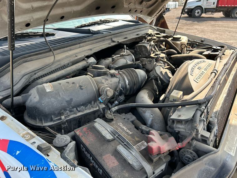 image for item NQ9871 2008 Ford F450 Super Duty XLT  flatbed truck