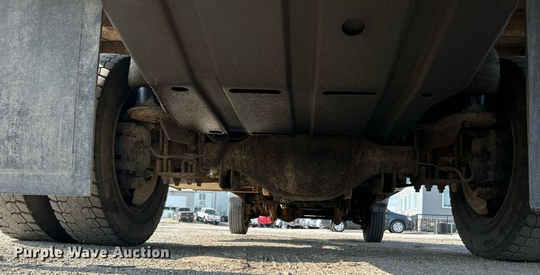 image for item NQ9871 2008 Ford F450 Super Duty XLT  flatbed truck