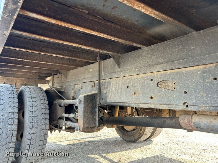 image for item NQ9871 2008 Ford F450 Super Duty XLT  flatbed truck