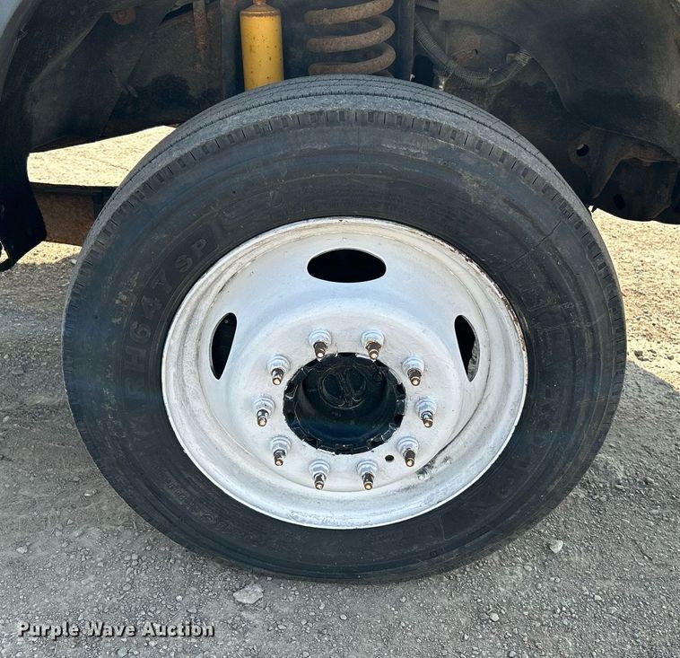 image for item NQ9871 2008 Ford F450 Super Duty XLT  flatbed truck