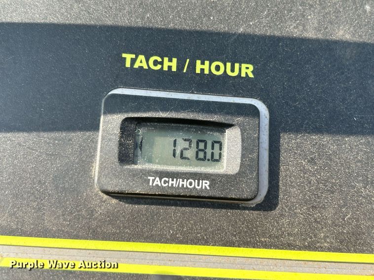 image for item NQ9872 Steel Green SG42  applicator