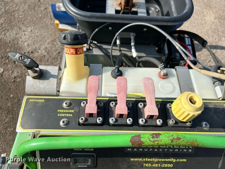 image for item NQ9872 Steel Green SG42  applicator