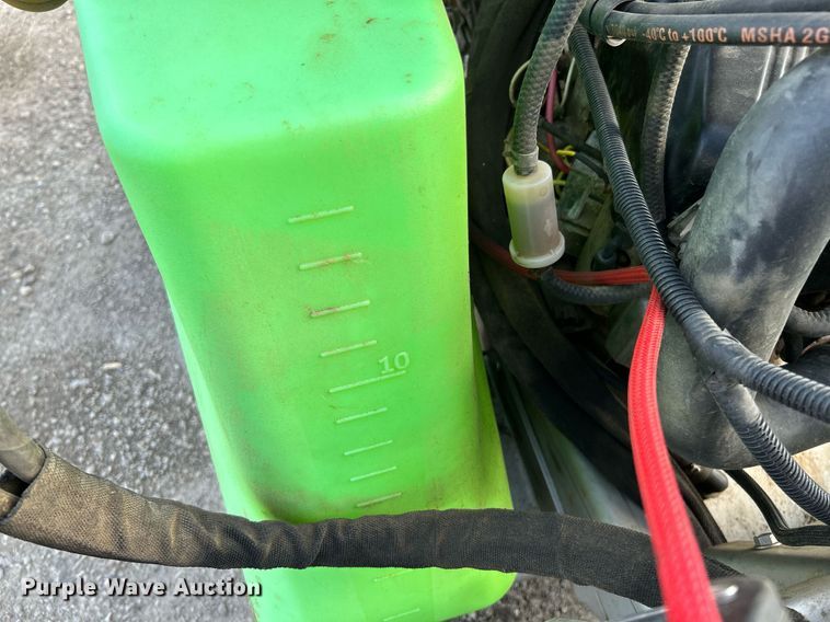 image for item NQ9872 Steel Green SG42  applicator