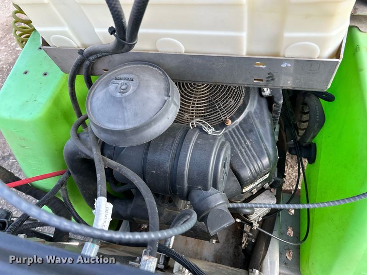 image for item NQ9872 Steel Green SG42  applicator