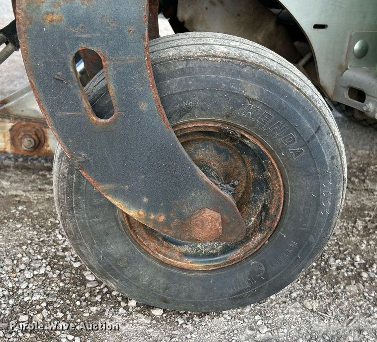 image for item NQ9872 Steel Green SG42  applicator