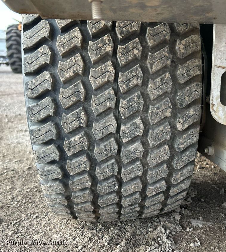 image for item NQ9872 Steel Green SG42  applicator