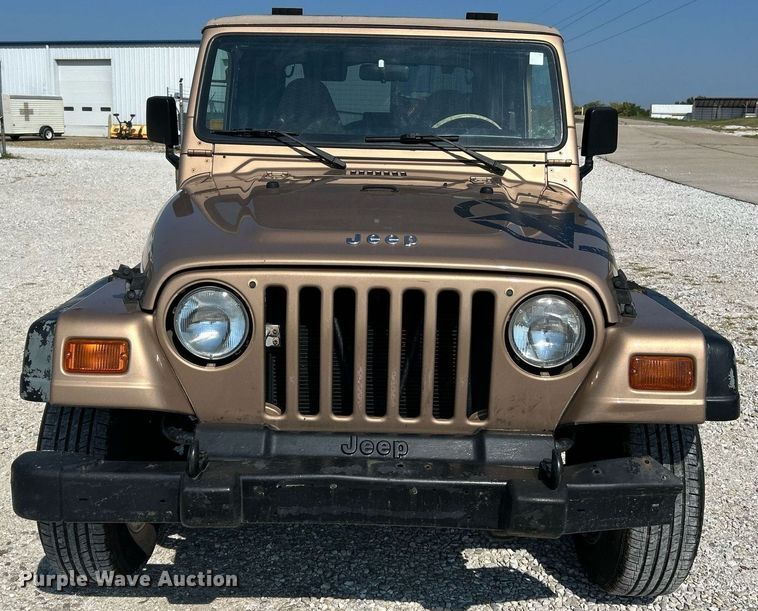 image for item NQ9878 1999 Jeep Wrangler Sport  SUV