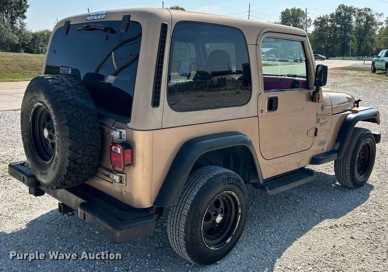 image for item NQ9878 1999 Jeep Wrangler Sport  SUV