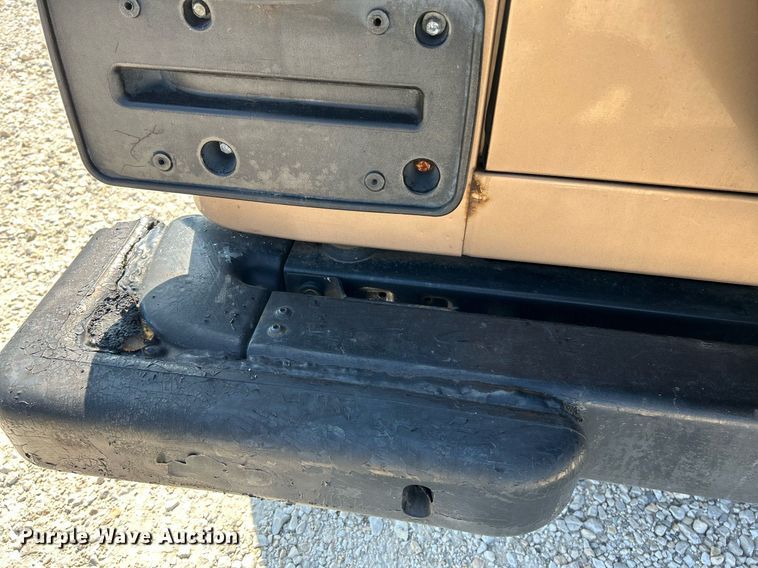 image for item NQ9878 1999 Jeep Wrangler Sport  SUV