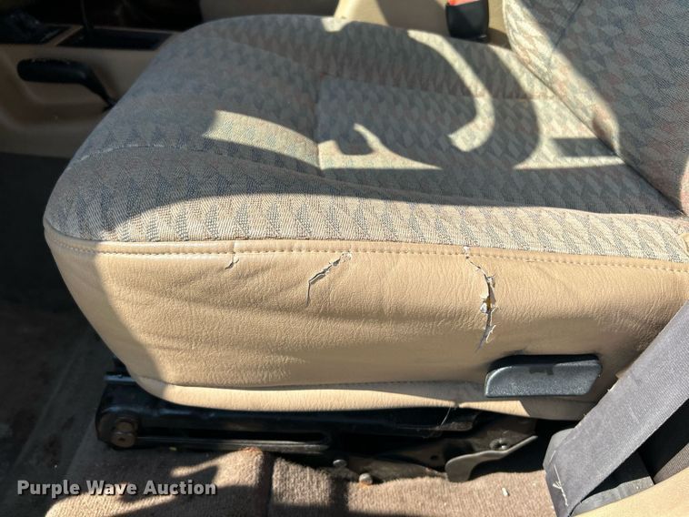 image for item NQ9878 1999 Jeep Wrangler Sport  SUV