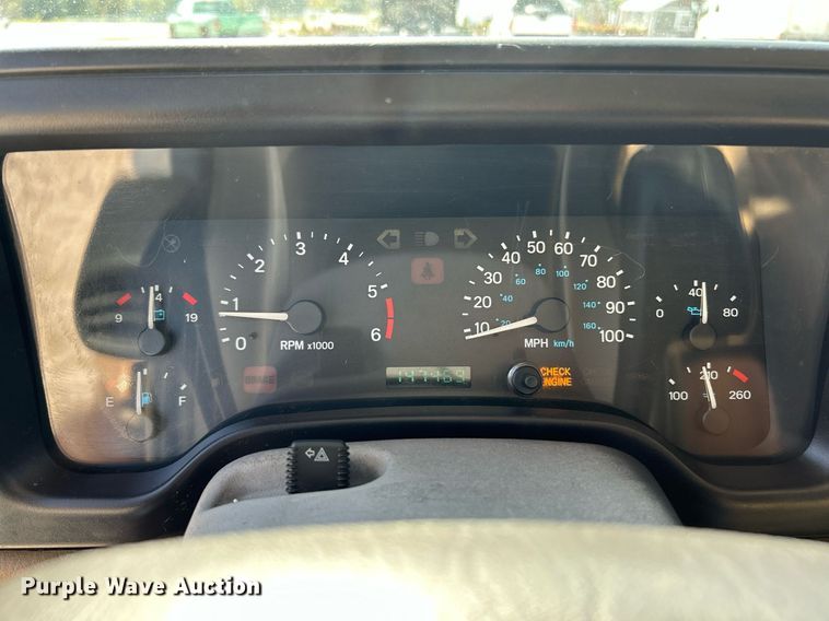 image for item NQ9878 1999 Jeep Wrangler Sport  SUV