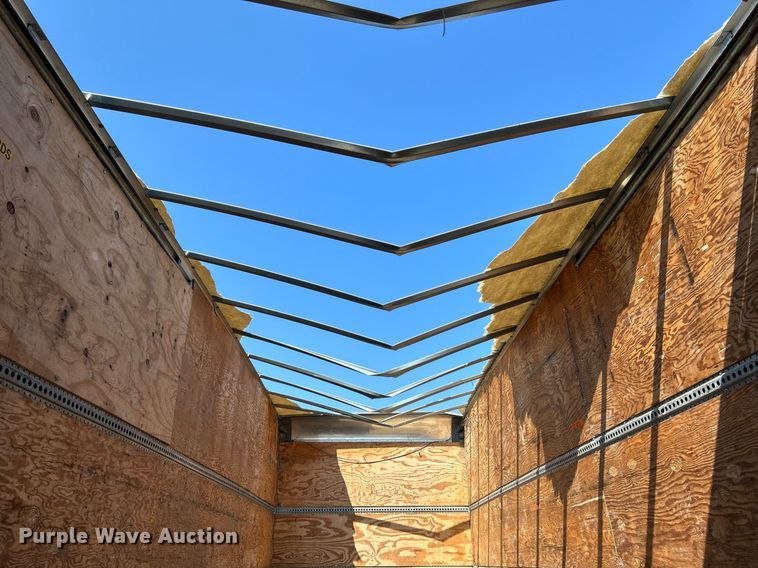 image for item NQ9879 2007 GMC C5  box truck