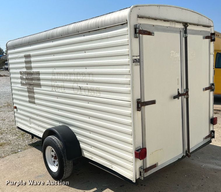 image for item NQ9880 1994 Play-Mor  enclosed cargo trailer