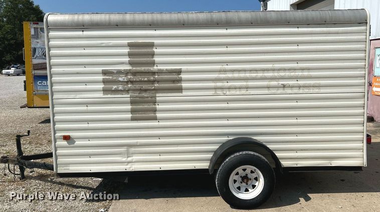 image for item NQ9880 1994 Play-Mor  enclosed cargo trailer