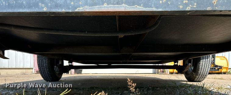 image for item NQ9880 1994 Play-Mor  enclosed cargo trailer