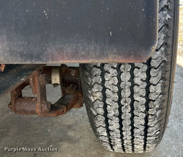 image for item NQ9880 1994 Play-Mor  enclosed cargo trailer