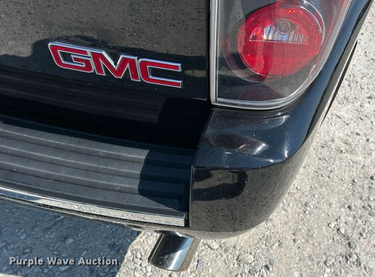 image for item NQ9881 2013 GMC Yukon Denali  SUV