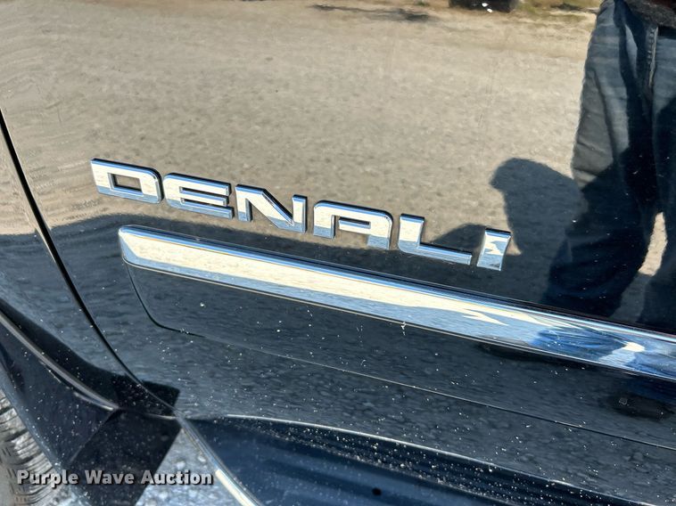 image for item NQ9881 2013 GMC Yukon Denali  SUV
