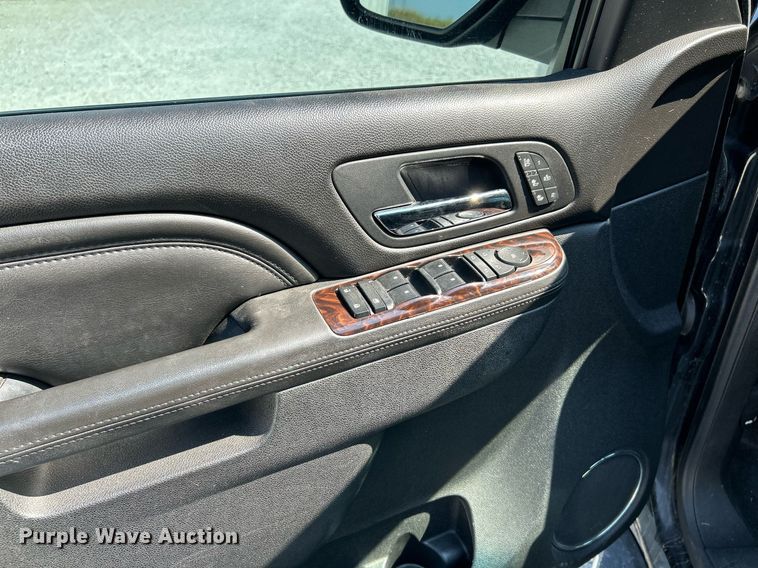 image for item NQ9881 2013 GMC Yukon Denali  SUV