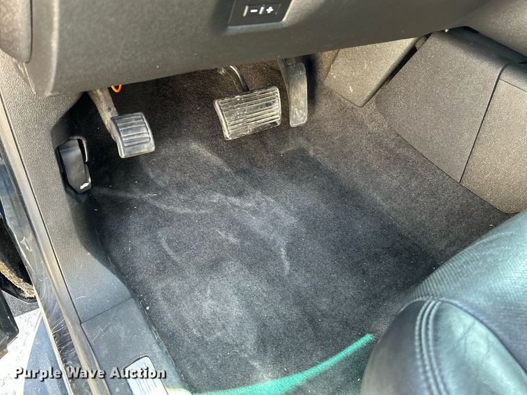 image for item NQ9881 2013 GMC Yukon Denali  SUV