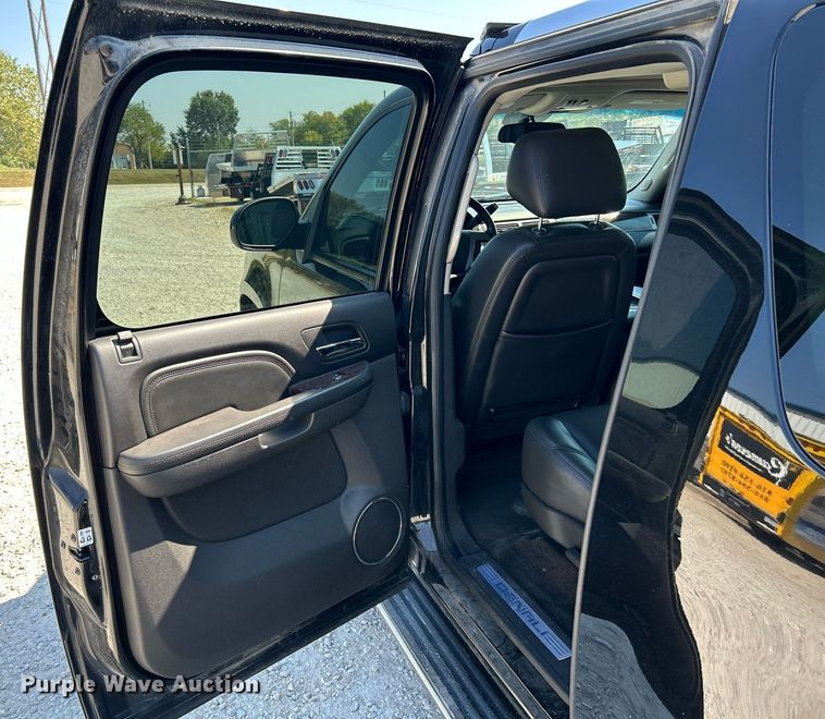 image for item NQ9881 2013 GMC Yukon Denali  SUV