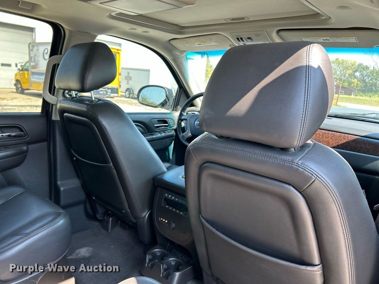 image for item NQ9881 2013 GMC Yukon Denali  SUV