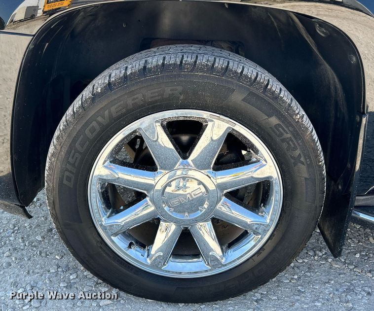 image for item NQ9881 2013 GMC Yukon Denali  SUV