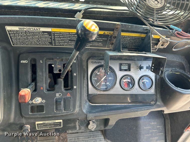 image for item NQ9883 2013 Kubota RTV900XT  utility vehicle